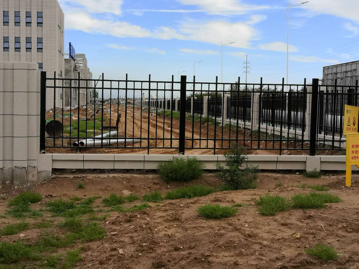 大悲咒水杯雕刻六字大明咒水晶玻璃佛杯,佛杯訂做,佛杯生產(chǎn)廠家